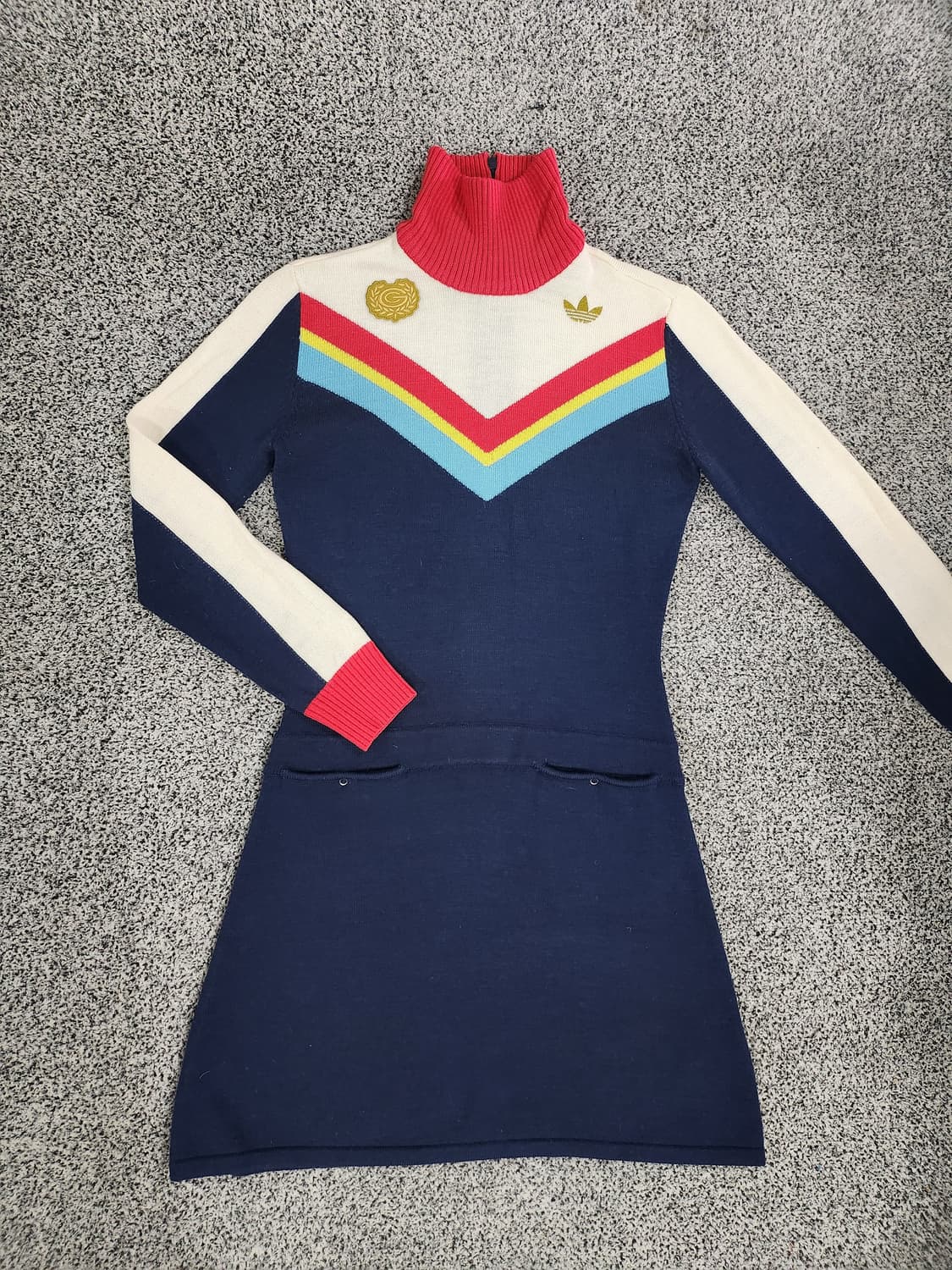 //아디다스 컬러 포인트 터틀넥 니트 원피스 S 상품이미지2