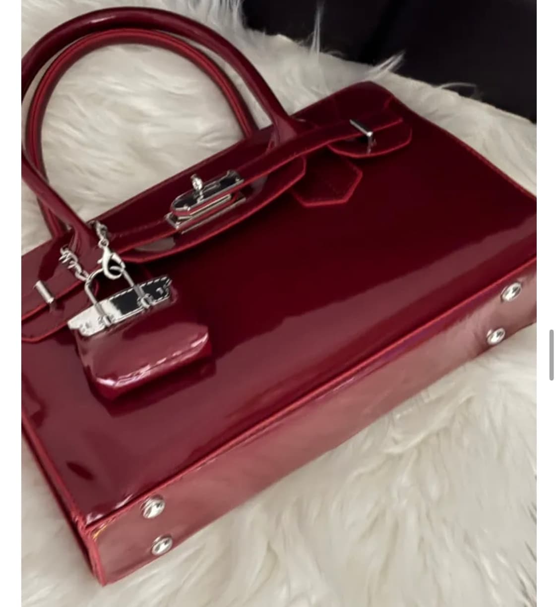 택포)새상품)스퀘어 에나멜 도트백 크로스백 상품이미지2