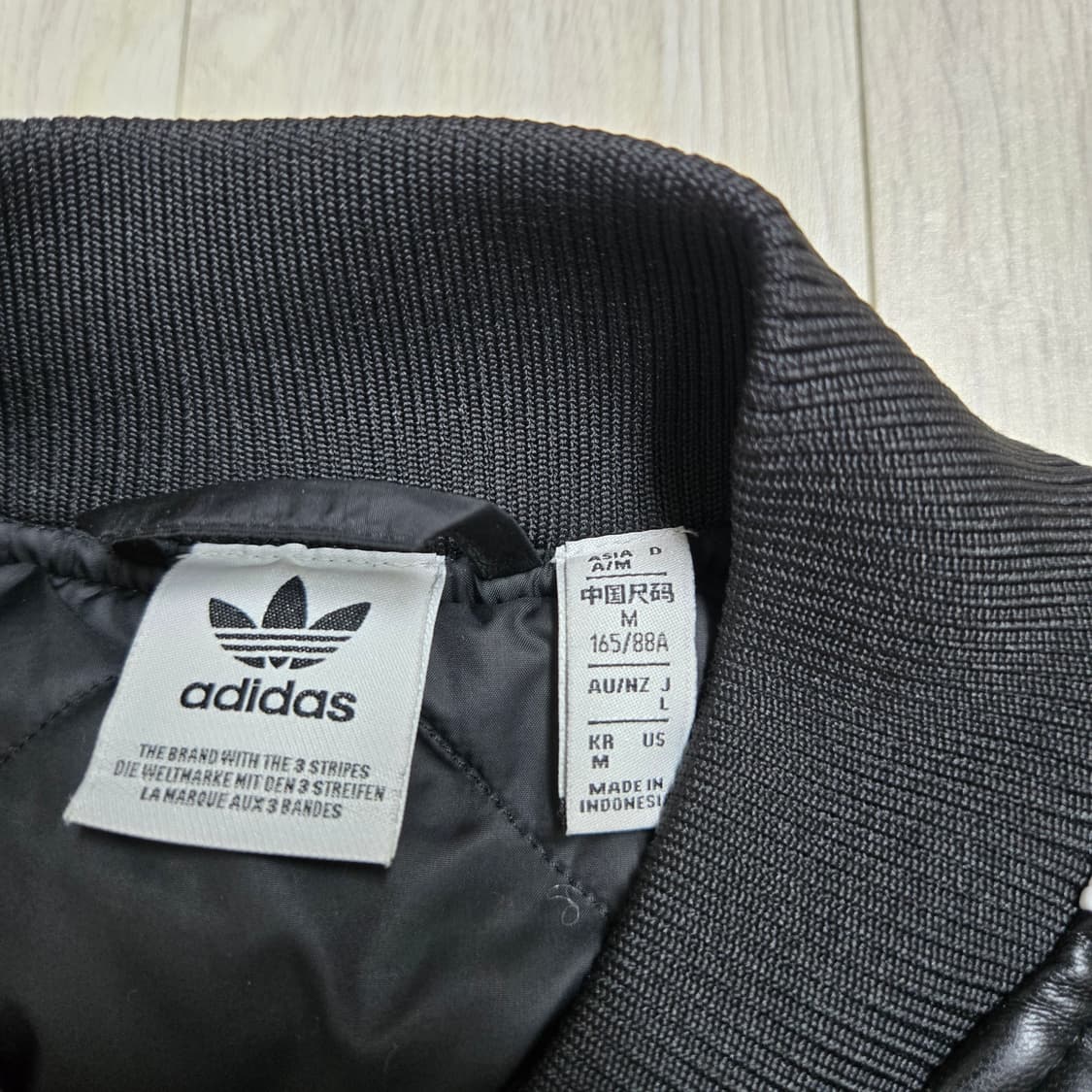 아디다스 SST 플레더 루즈 패디드 자켓 상품이미지4