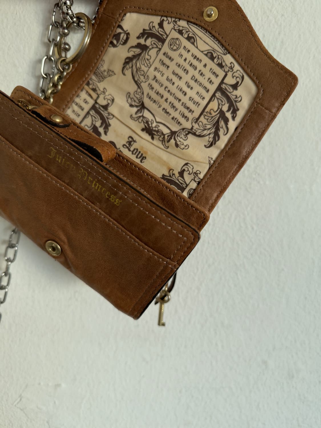 쥬시꾸뛰르 y2k 키 참 반지갑 상품이미지5