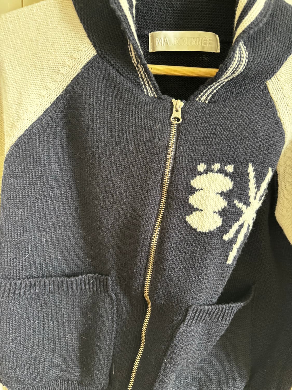 마조네 니트가디건 판매합니다 상품이미지2