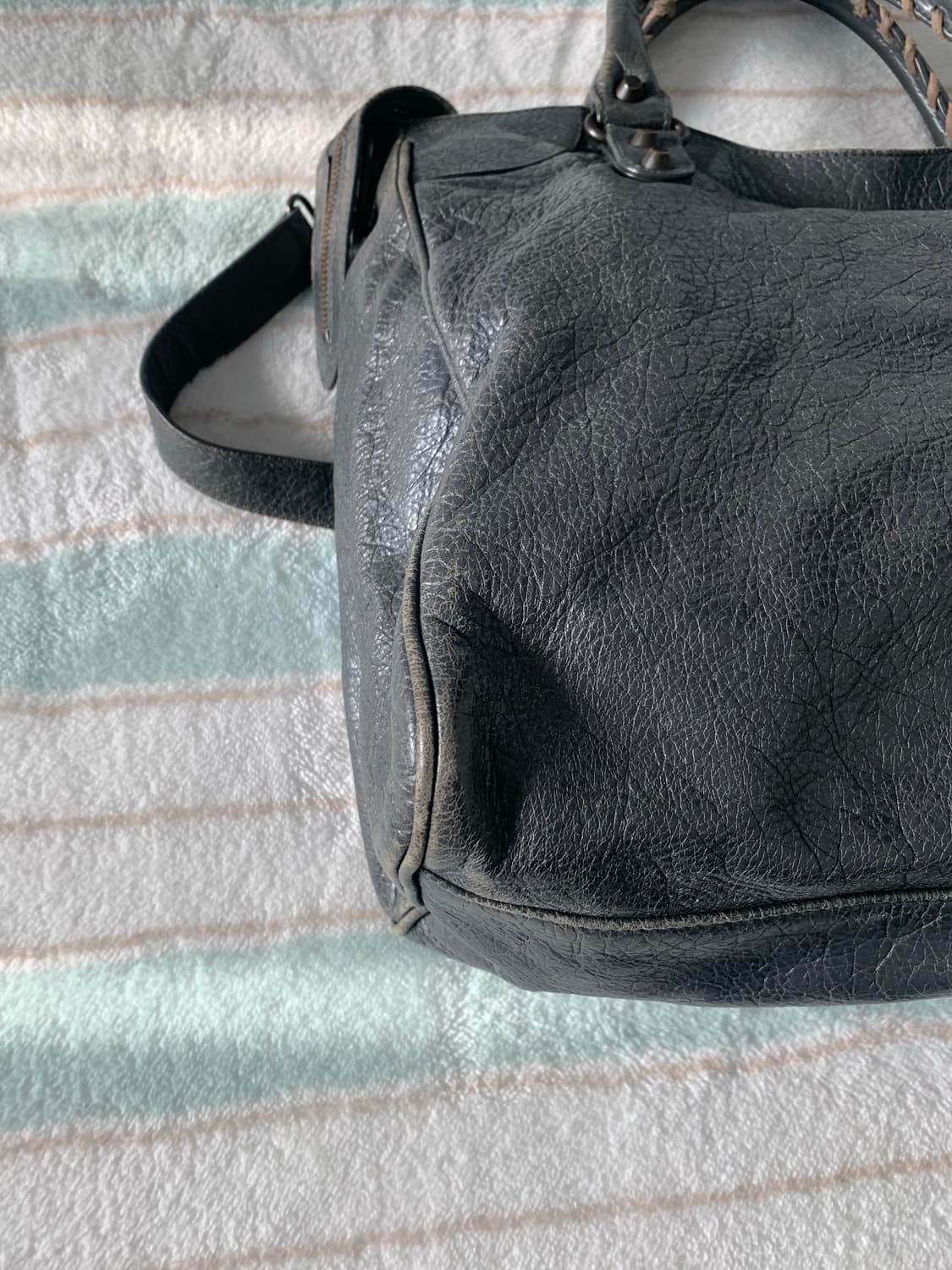 발렌시아가 클래식 시티 벨로백 상품이미지7