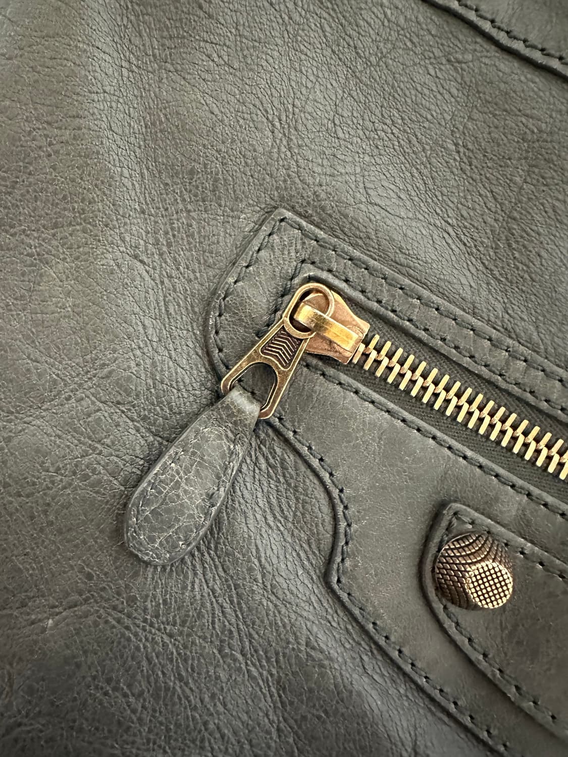 발렌시아가 모터 호보백 상품이미지6