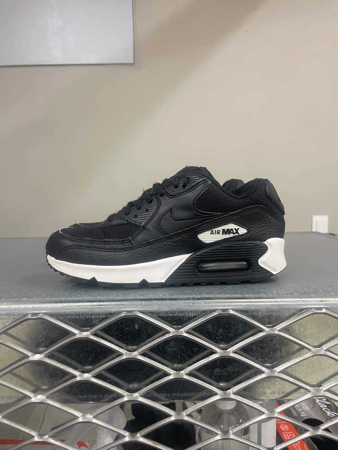 나이키 에어맥스 90 LTR 블랙 화이트 230 상품이미지1
