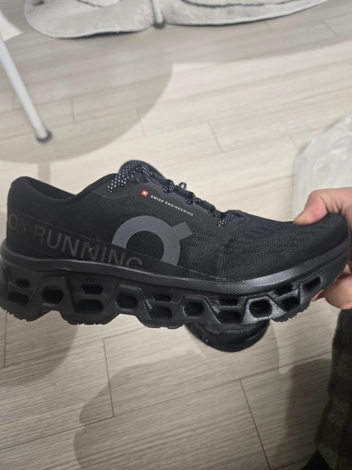 온 클라우드 몬스터3 상품이미지2