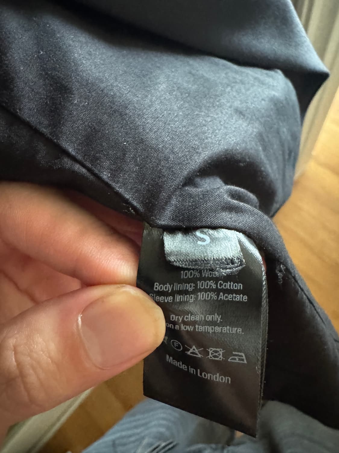 Aaron esh 아론애쉬 블랙 싱글버튼 블레이저 상품이미지8