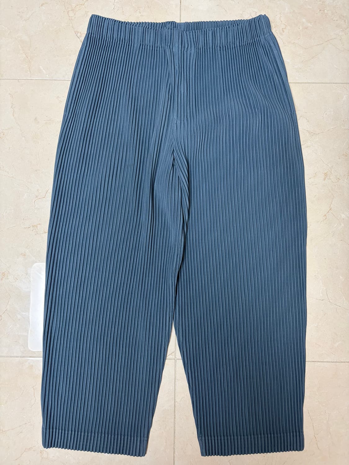 옴므플리세 베이직 팬츠 블루 3사이즈 상품이미지1