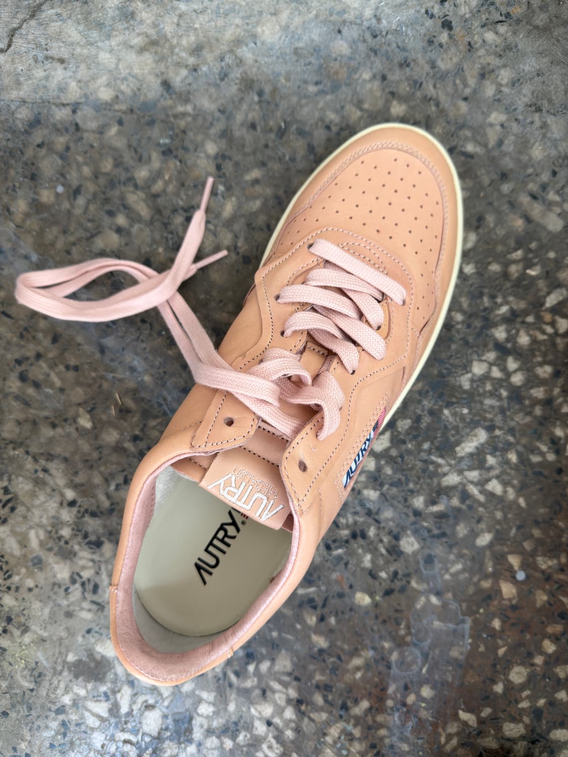 Autry 스니커즈 새것 상품이미지3