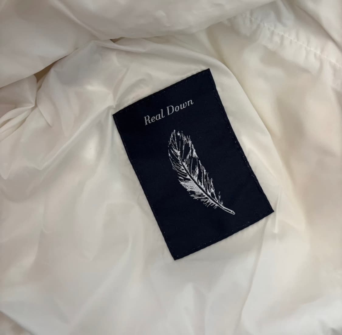 아르마니진스 아이보리 덕 다운 퍼 패딩  상품이미지8