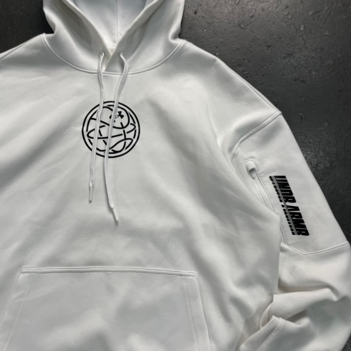 100 언더아머 후드티  상품이미지2