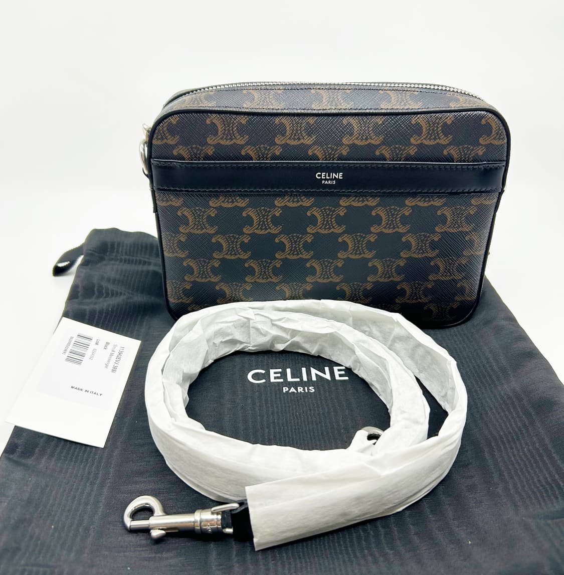 셀린느 메신저백 트리옹프 캔버스 113942EVJ 38SI 상품이미지3