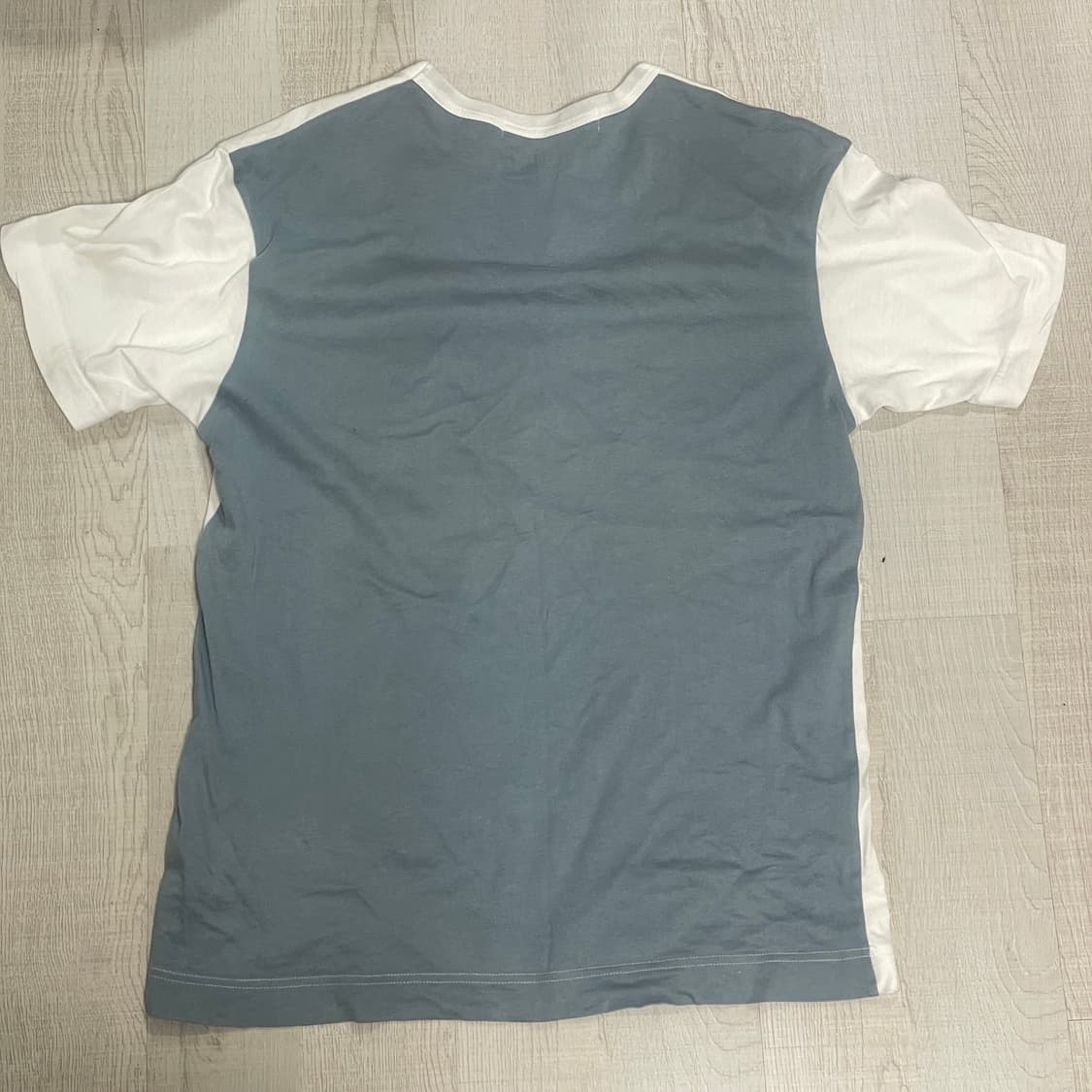꼼데가르송 셔츠 배색 반팔티 상품이미지4