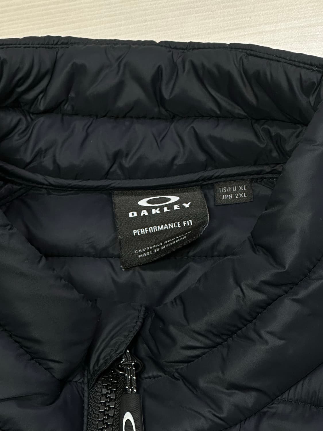 (24FW) 오클리 경량 패딩 XL 상품이미지7
