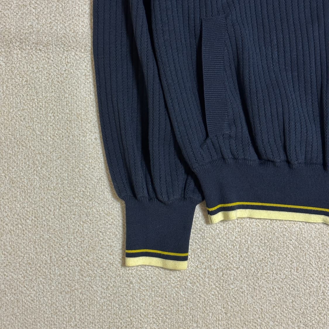 오즈세컨 프릴 컬러 라인 니트 집업 상품이미지4