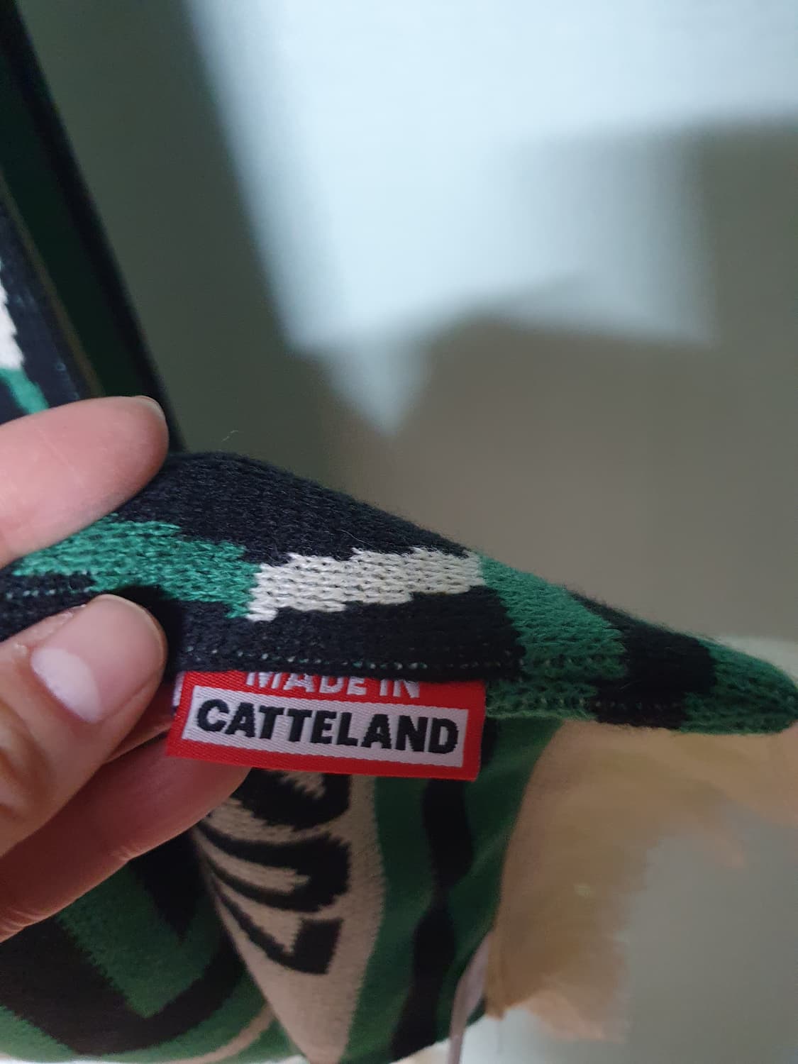 마우리치오 카텔란 뮤지엄 리그 머플러 목도리 상품이미지5