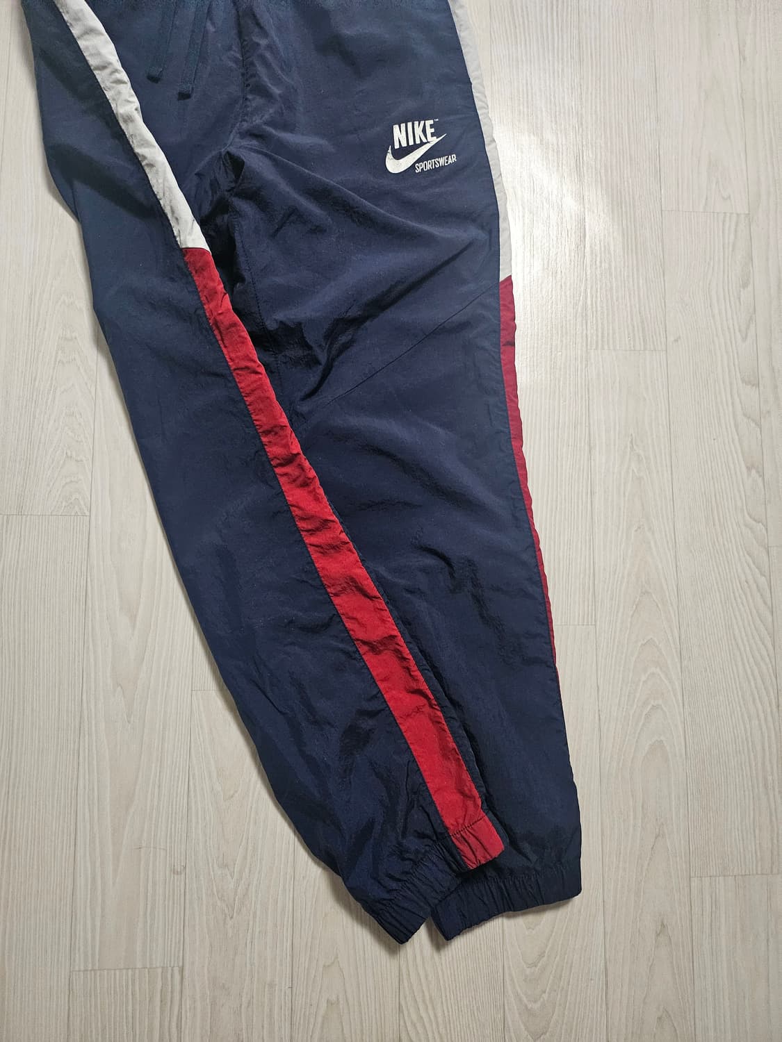 나이키 윈드러너 우븐팬츠 상품이미지4