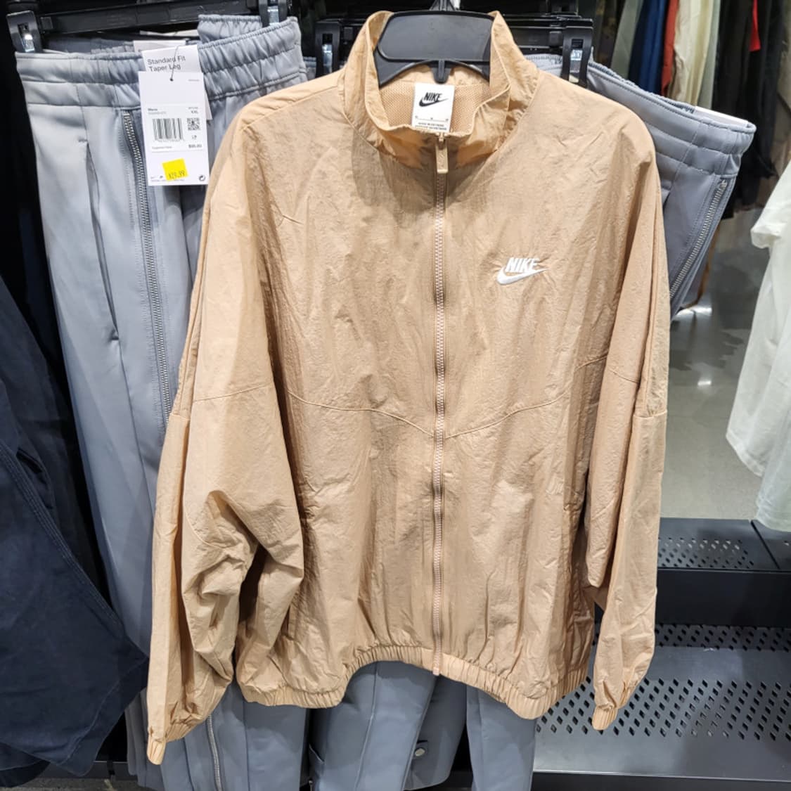 나이키 우먼 바람막이  상품이미지3
