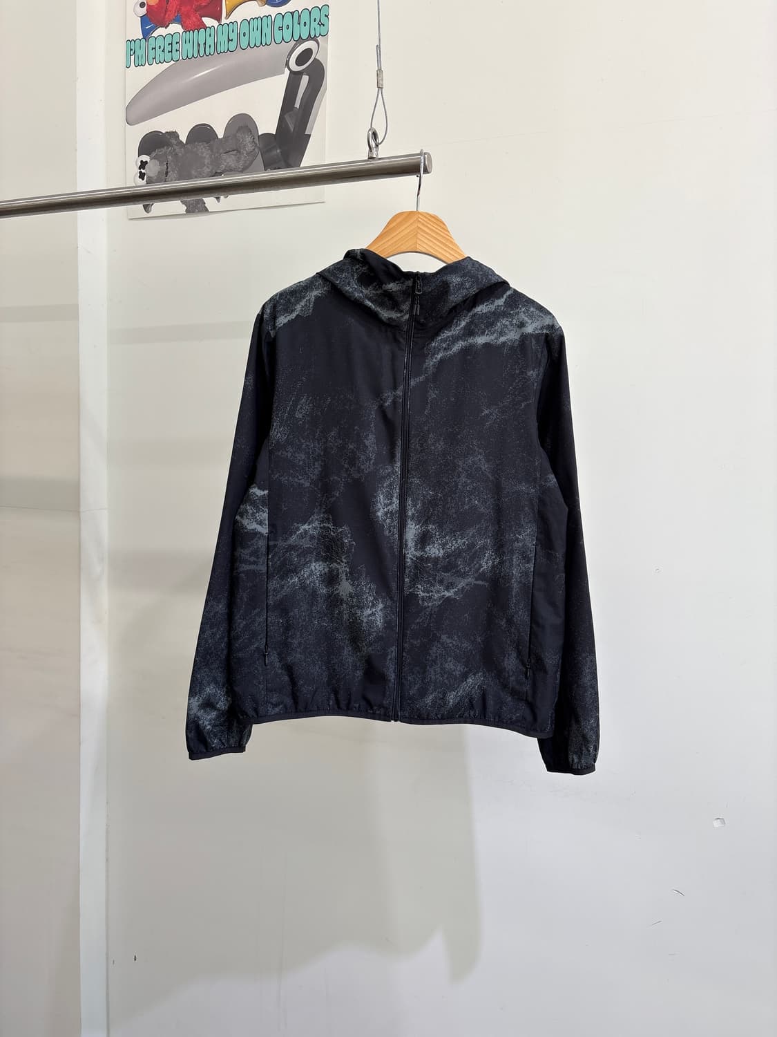 UNIQLO 바람막이 상품이미지1