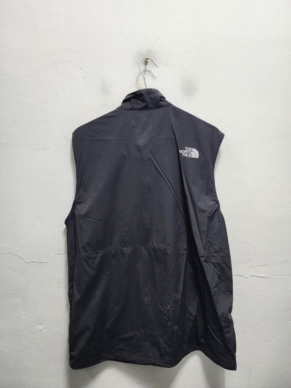 노스페이스 블랙 경량 조끼  상품이미지2