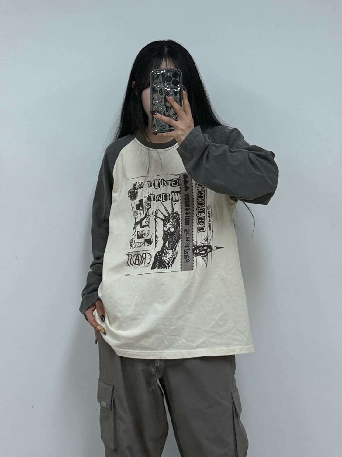 디미트리블랙 래글런 피그먼트 아트웍 티셔츠 E38 상품이미지1