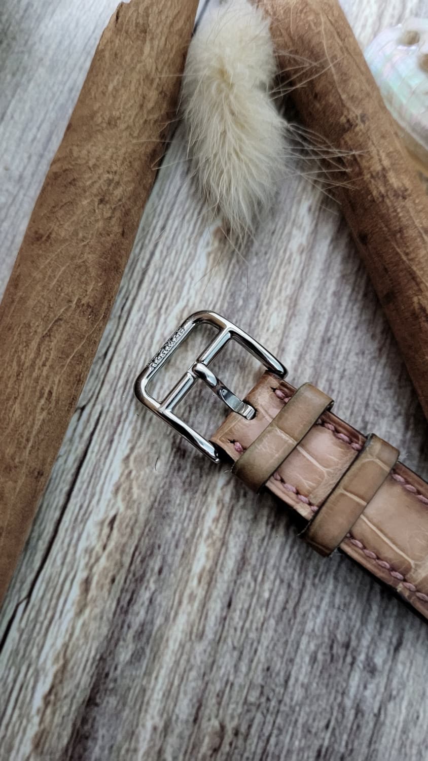 정품 에르메스 H아워 12P 펄 다이얼 다이아 악어스트랩 쿼츠시계 풀구성 상품이미지10