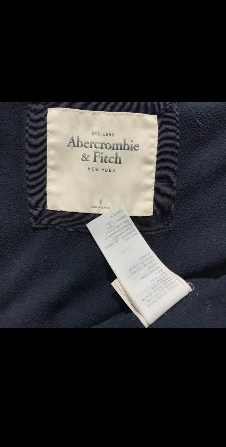 [[여성 S, A급]# 아베크롬비(AF) 경량 패딩 집업 조끼 상품이미지5