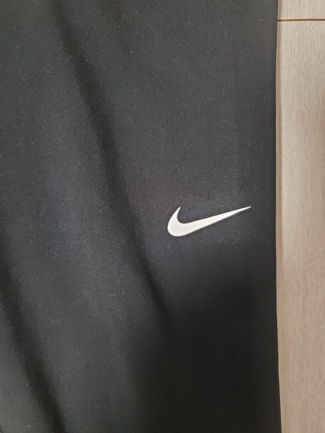 새상품급)나이키 프로 365 타이츠 CZ9780-010 사이즈m

몇번  상품이미지5