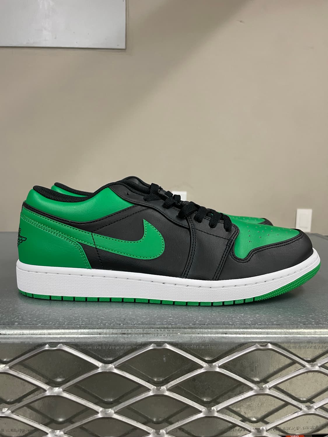 나이키 에어 조던 1 300 상품이미지4