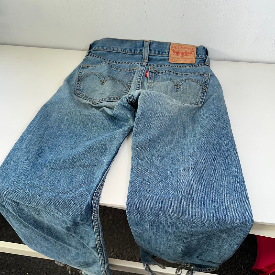 30 M 리바이스TYPE1 일자핏 워시드 데님팬츠 청바지 상품이미지6