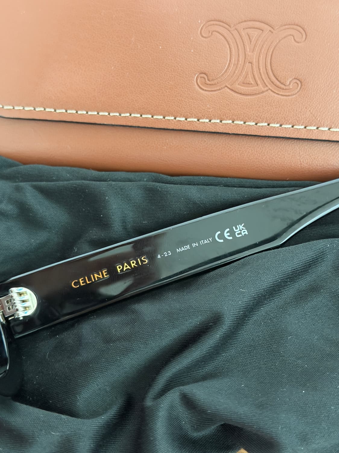 (로고 블랙) 셀린느 트리옹프 01 선글라스 아세테이트 블랙 상품이미지4