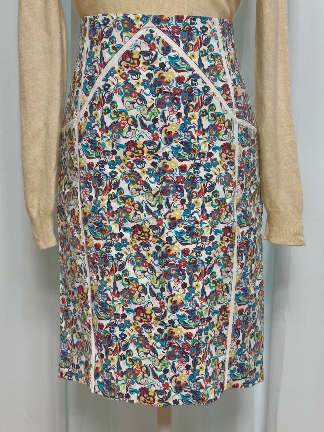 지아니 베르사체 플라워패턴 미디 스커트 42 상품이미지2