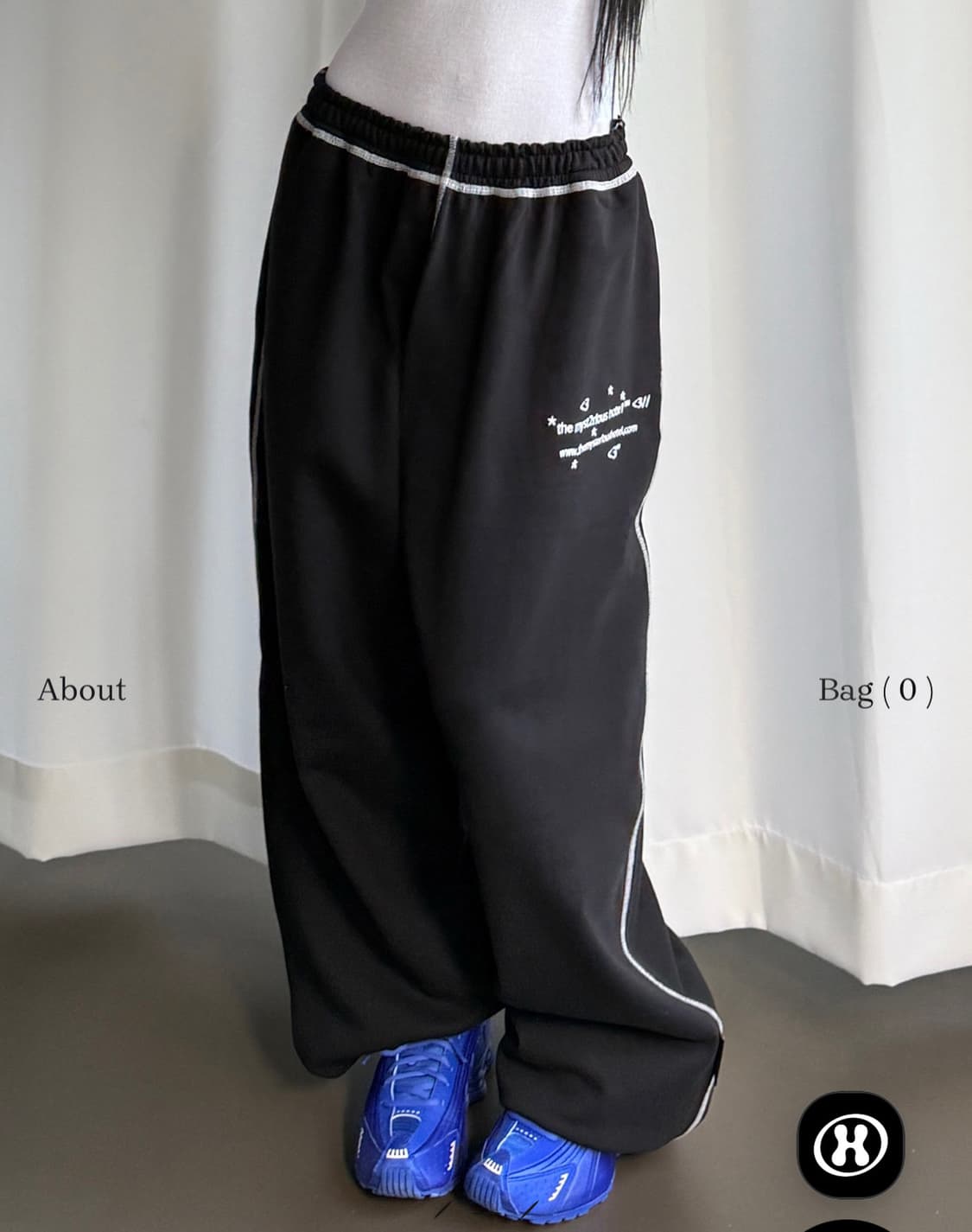 더미스테리어스호텔 TYPING SWEAT PANTS 상품이미지1