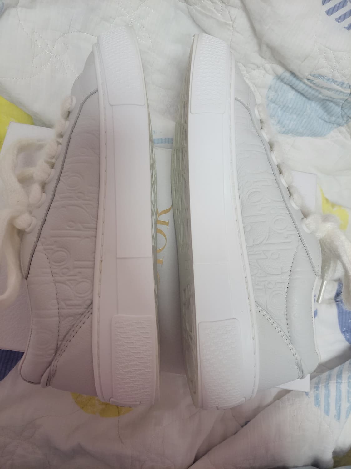 정품)급처2번신은상태최상 명품세탁완료!디올 스핀 가죽스니커즈 운동화 신상 상품이미지6