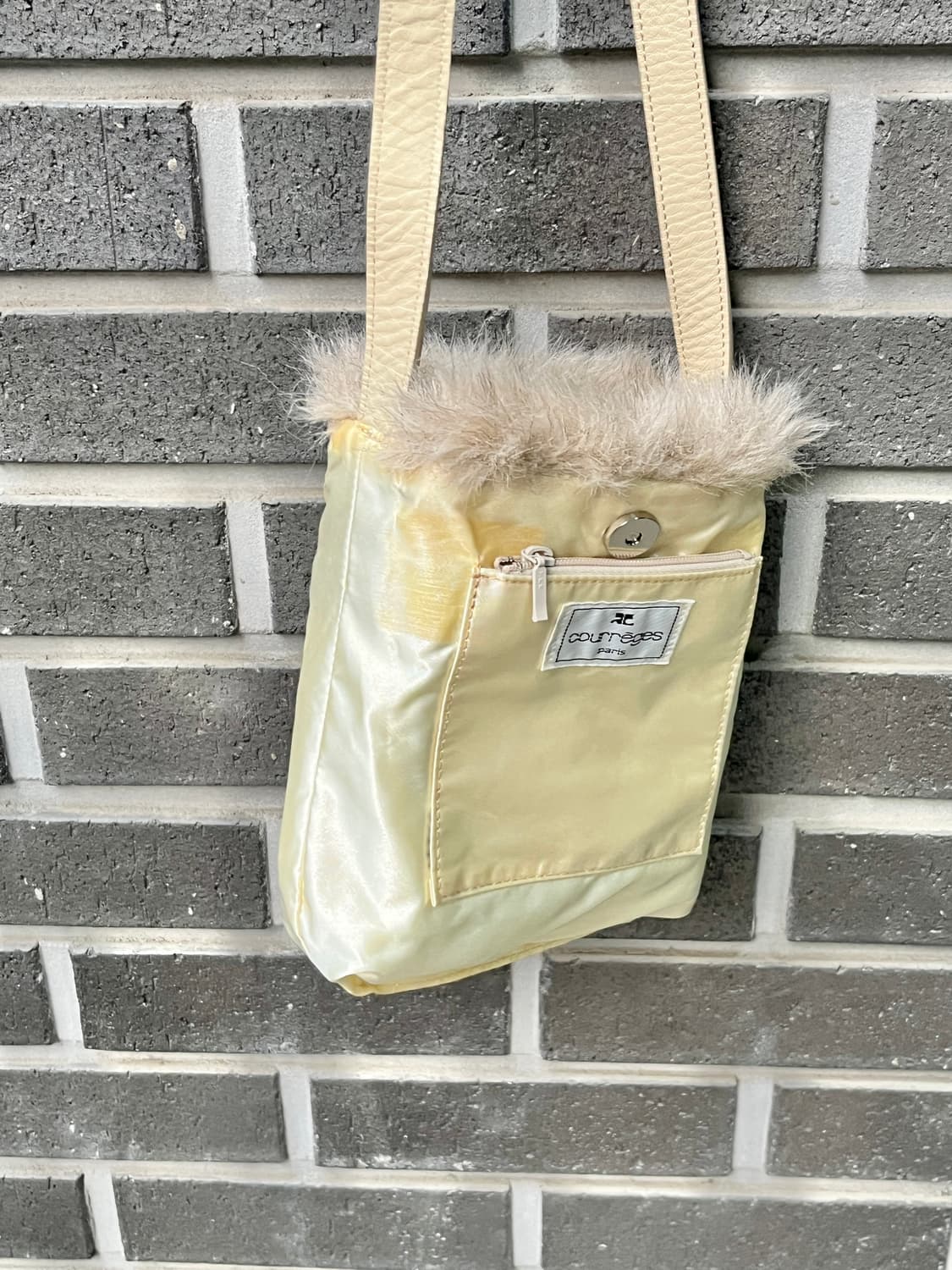 90s Courreges 꾸레쥬 로고 퍼 트리밍 백 상품이미지9