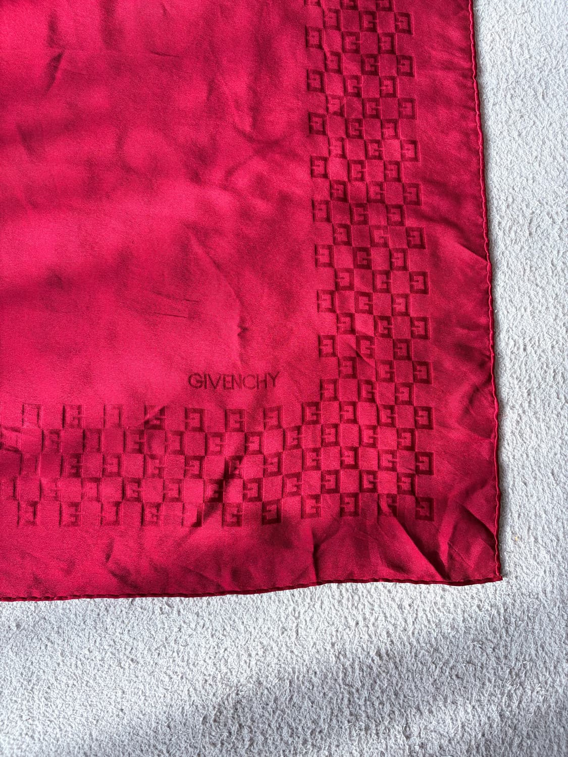 [정품] 지방시 Givenchy 빈티지 레드 4G 로고 실크 스카프  상품이미지2
