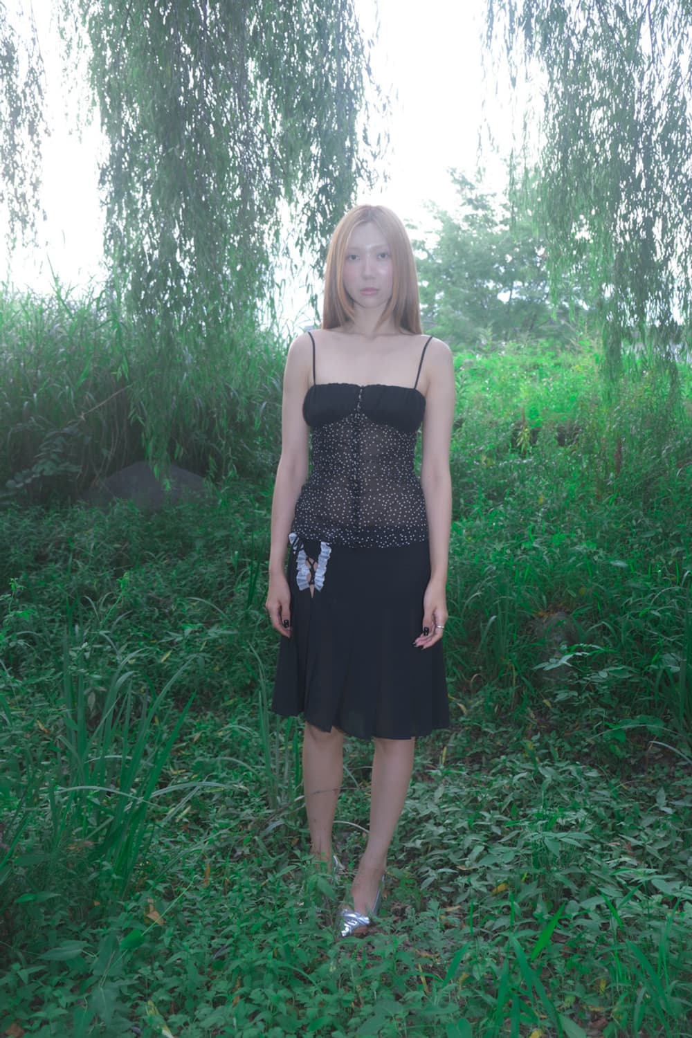 루즈슬립오버 도트 리본 슬리브리스 상품이미지1