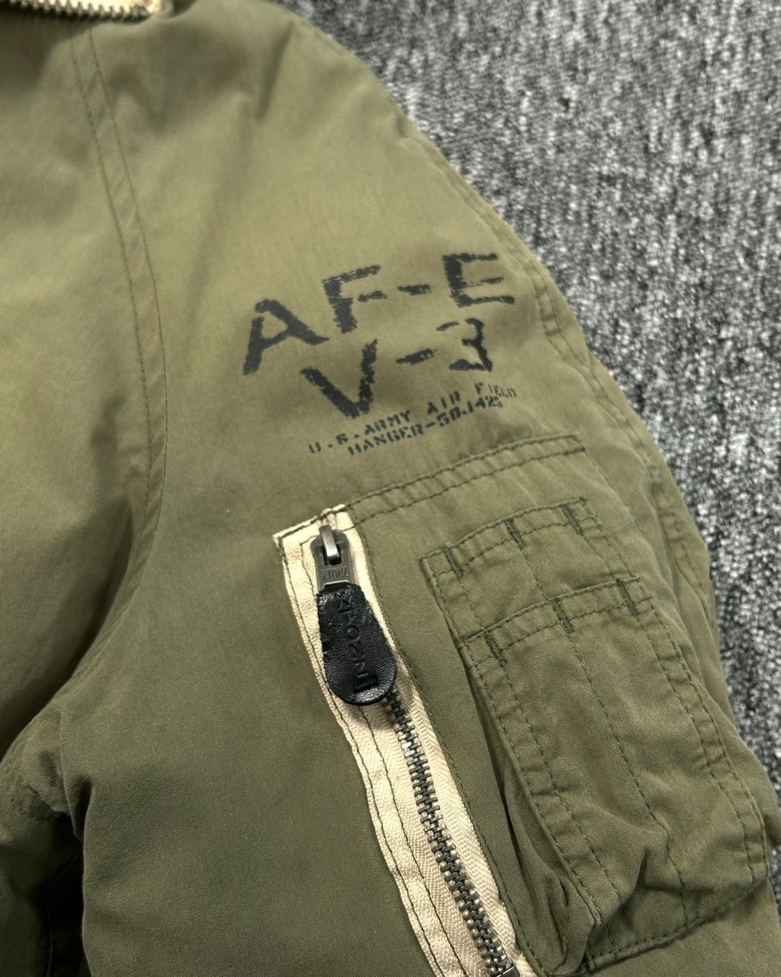 XTONZ 엑스톤즈 테스트 파일럿 헤비 파카 야상  상품이미지4