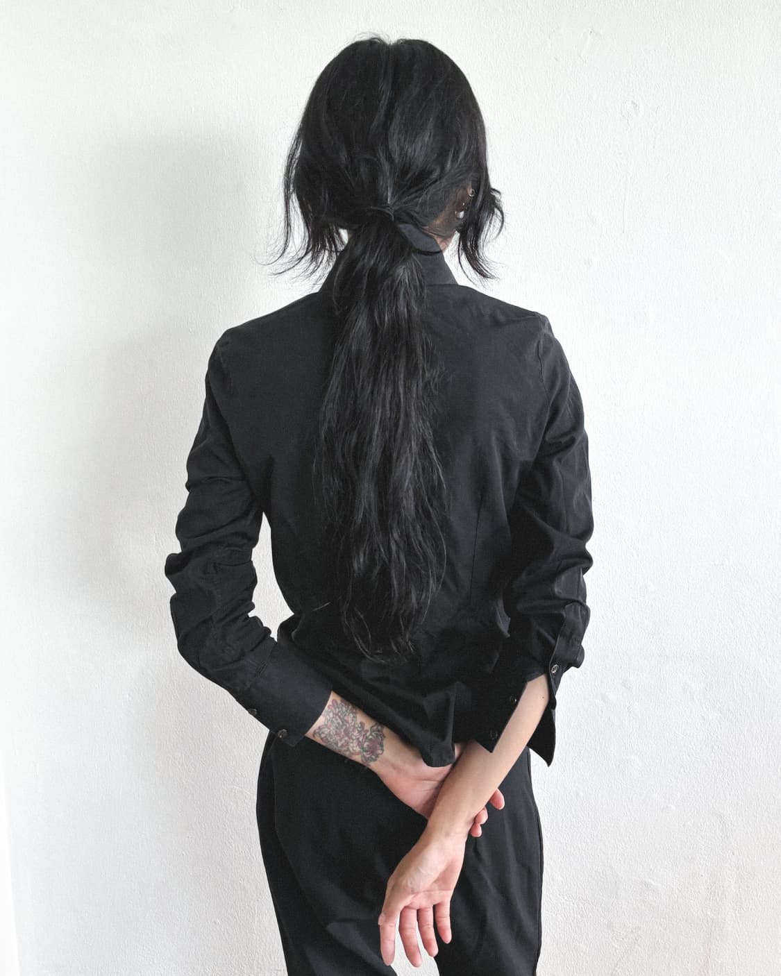 알렉산더 맥퀸 테일러드 슬림핏 블랙 셔츠 상품이미지2