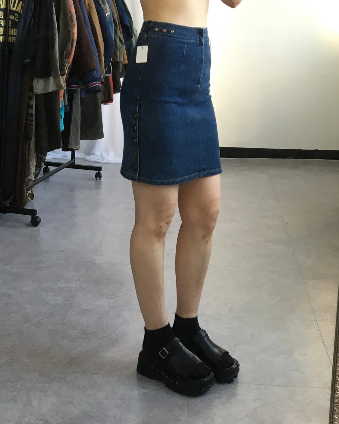 Side button point denim skirt 상품이미지5
