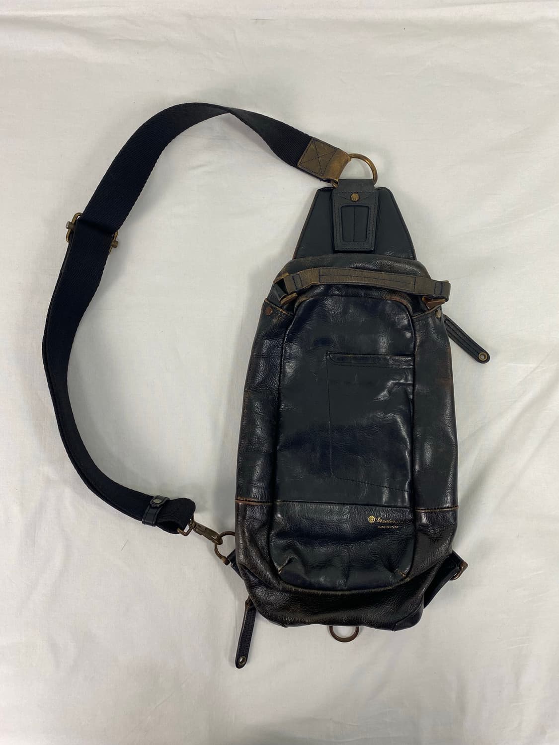 마스터피스 mspc 가죽 레더 슬링백 상품이미지1