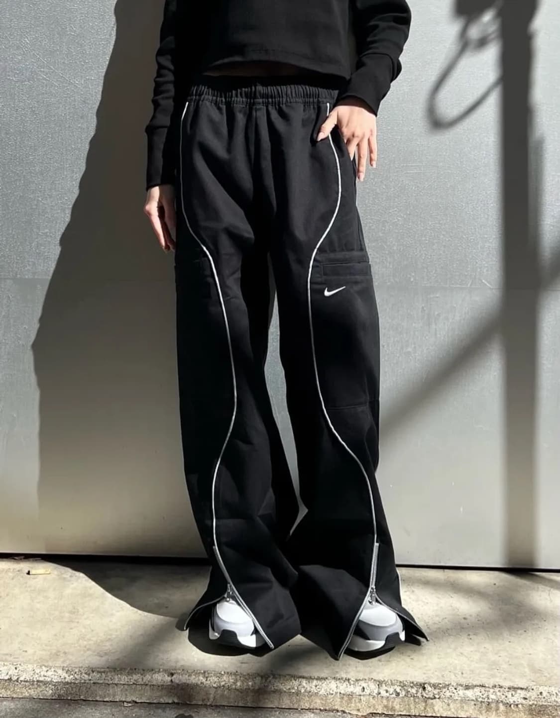 S) 나이키 여성 하이웨스트 우븐 팬츠 블랙 상품이미지1