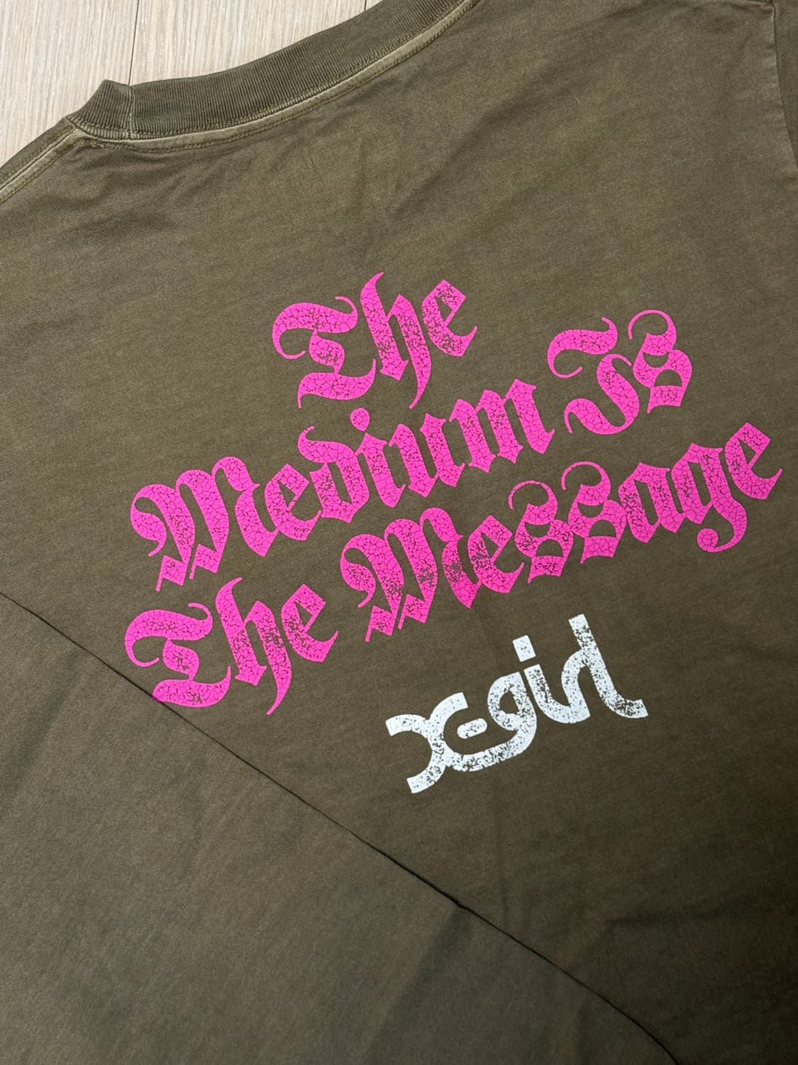 엑스걸 크롭 롱슬리브 올리브 판매 상품이미지3