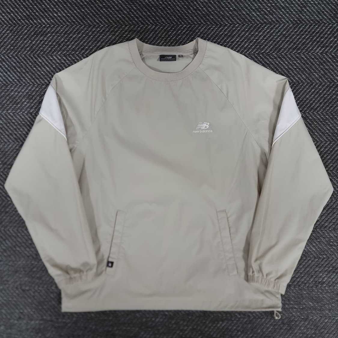 뉴발란스 베이지 아노락 트레이닝 상품이미지3