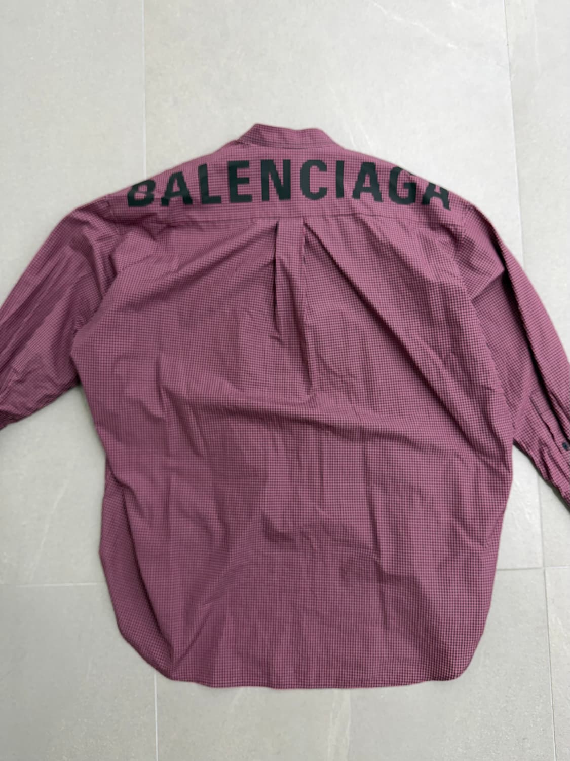 발렌시아가 백로고 체크 뉴 스윙셔츠 상품이미지4