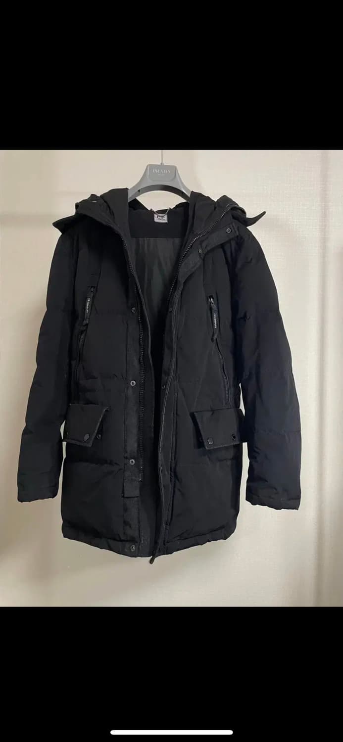 C.p company 씨파컴패니 다운 패딩 100 상품이미지1