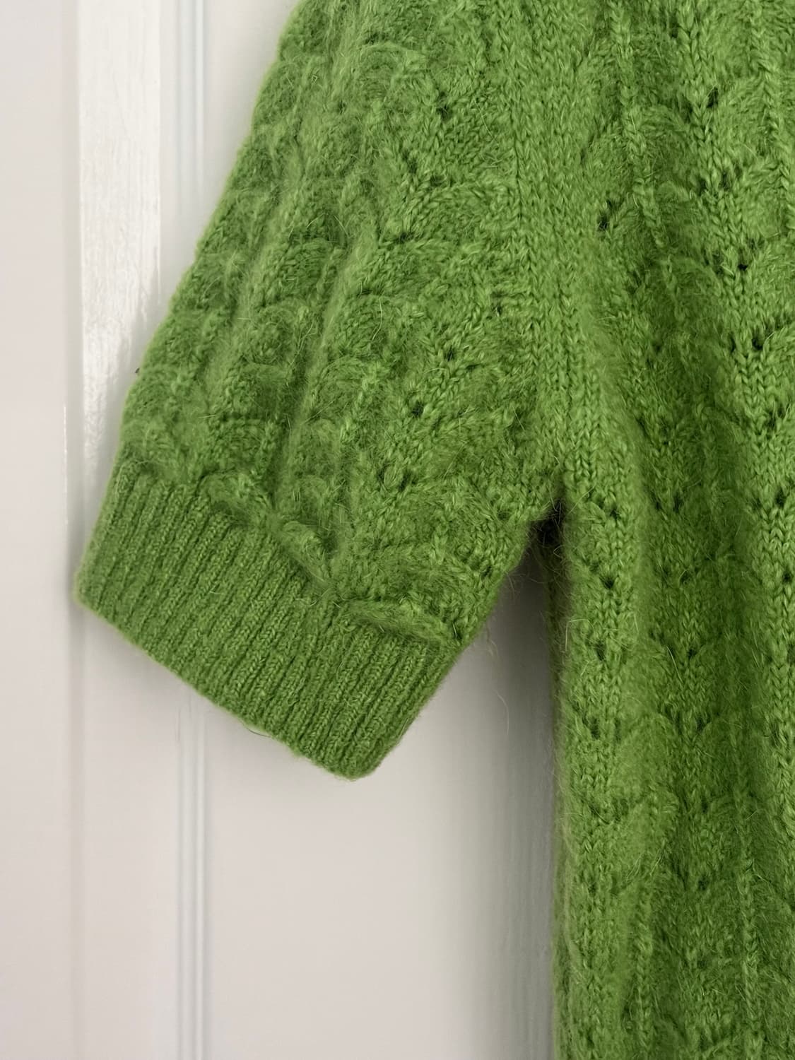 LOW CLASSIC FW Knit Top 로우클래식 니트 탑 상품이미지4