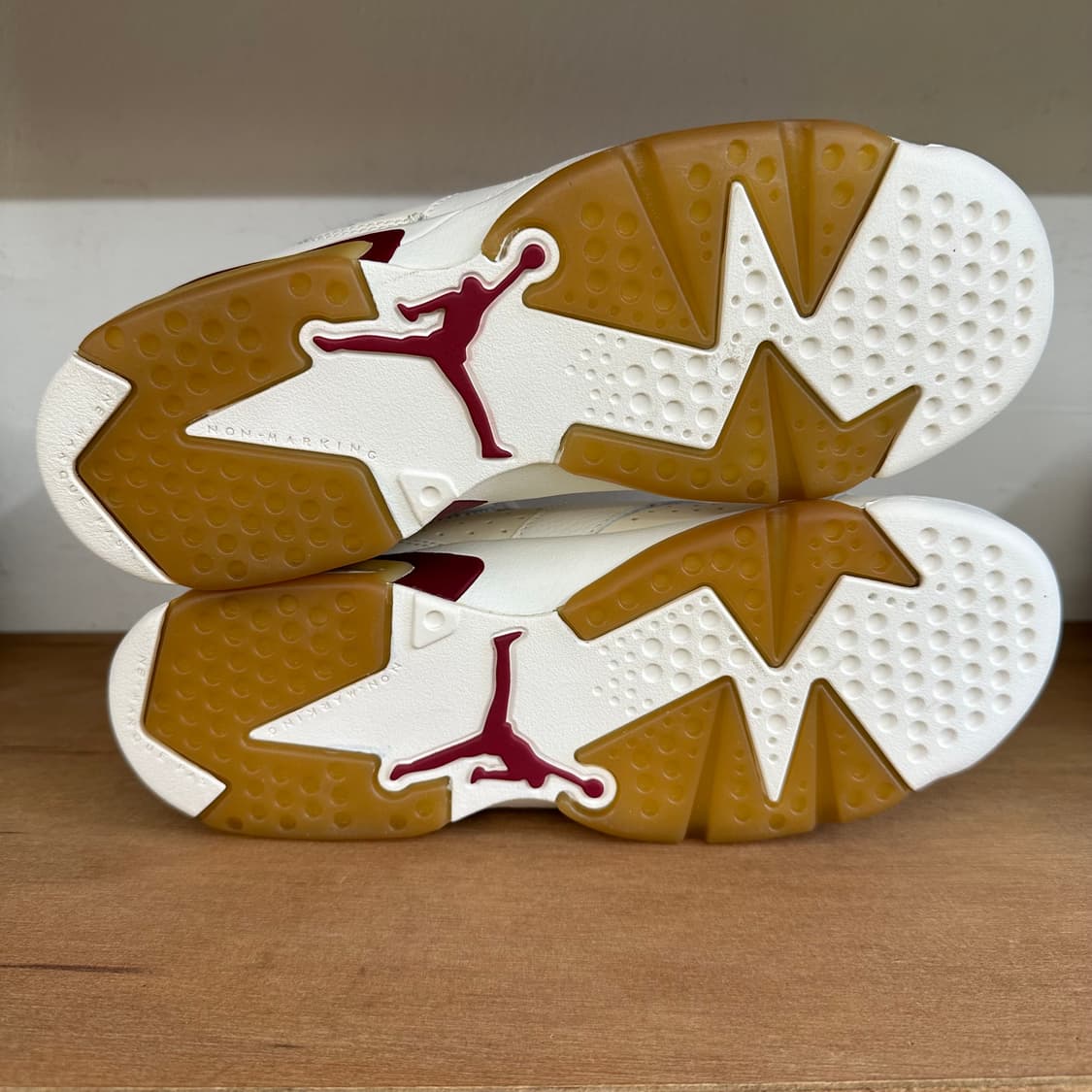 나이키 에어조던6 ‘마룬’ 상품이미지6