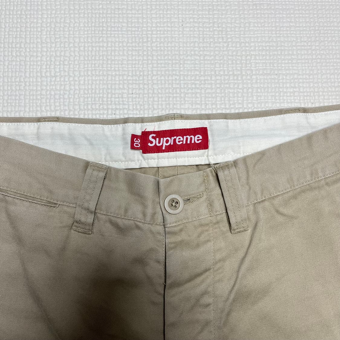 슈프림 23FW 핀업걸 치노 팬츠 카키 상품이미지4