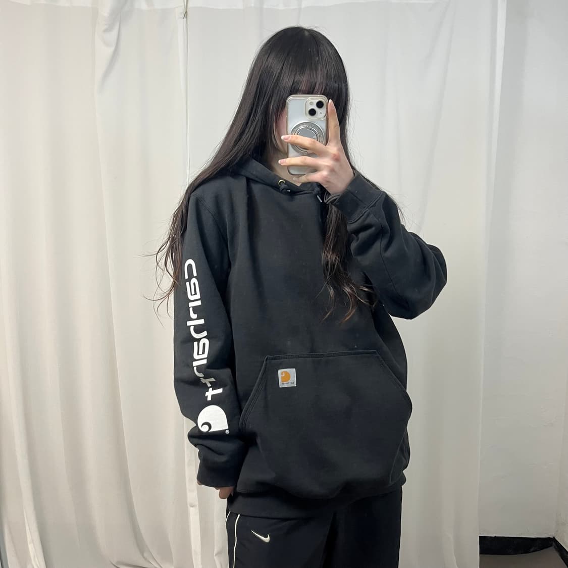 Carhartt Black Hoodie 상품이미지1
