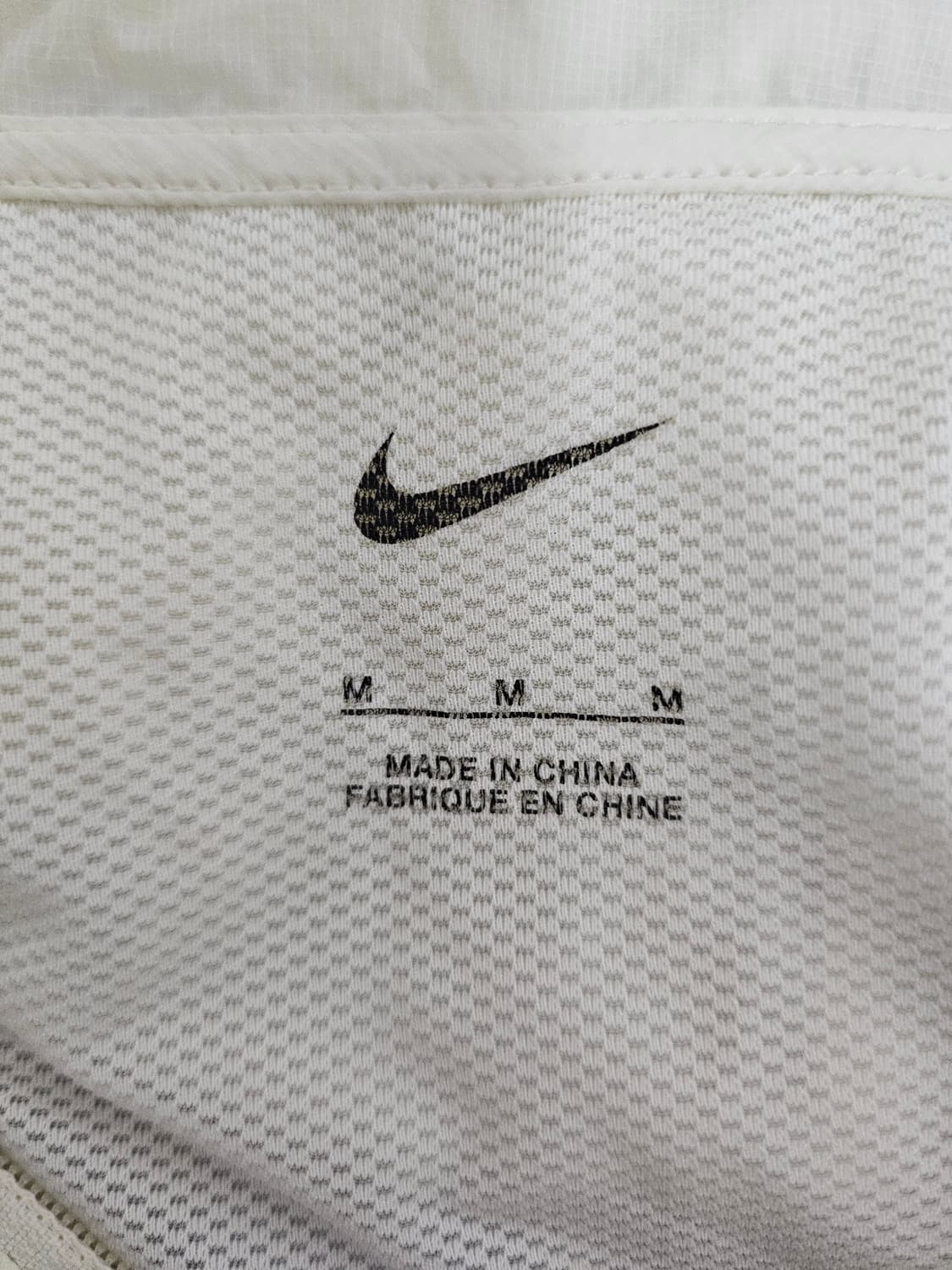 나이키 여성 러닝 디비전 바람막이 M 상품이미지3